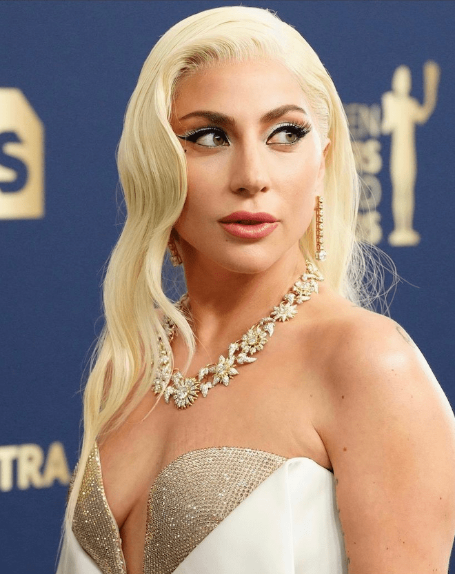 Lady Gaga SAG Awards high luxury Tiffany jewelry set