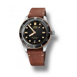 DIVERS SIXTY-FIVE