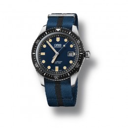 DIVERS SIXTY-FIVE