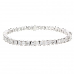 An 18k White Gold Tennis Bracelet