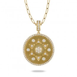 18K Yellow Gold Diamond Pendant In Satin Finish