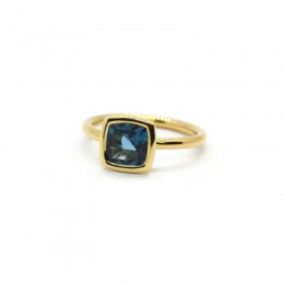 A & Furst Gaia Small Stackable Ring with London Blue Topaz, 18K Yellow Gold