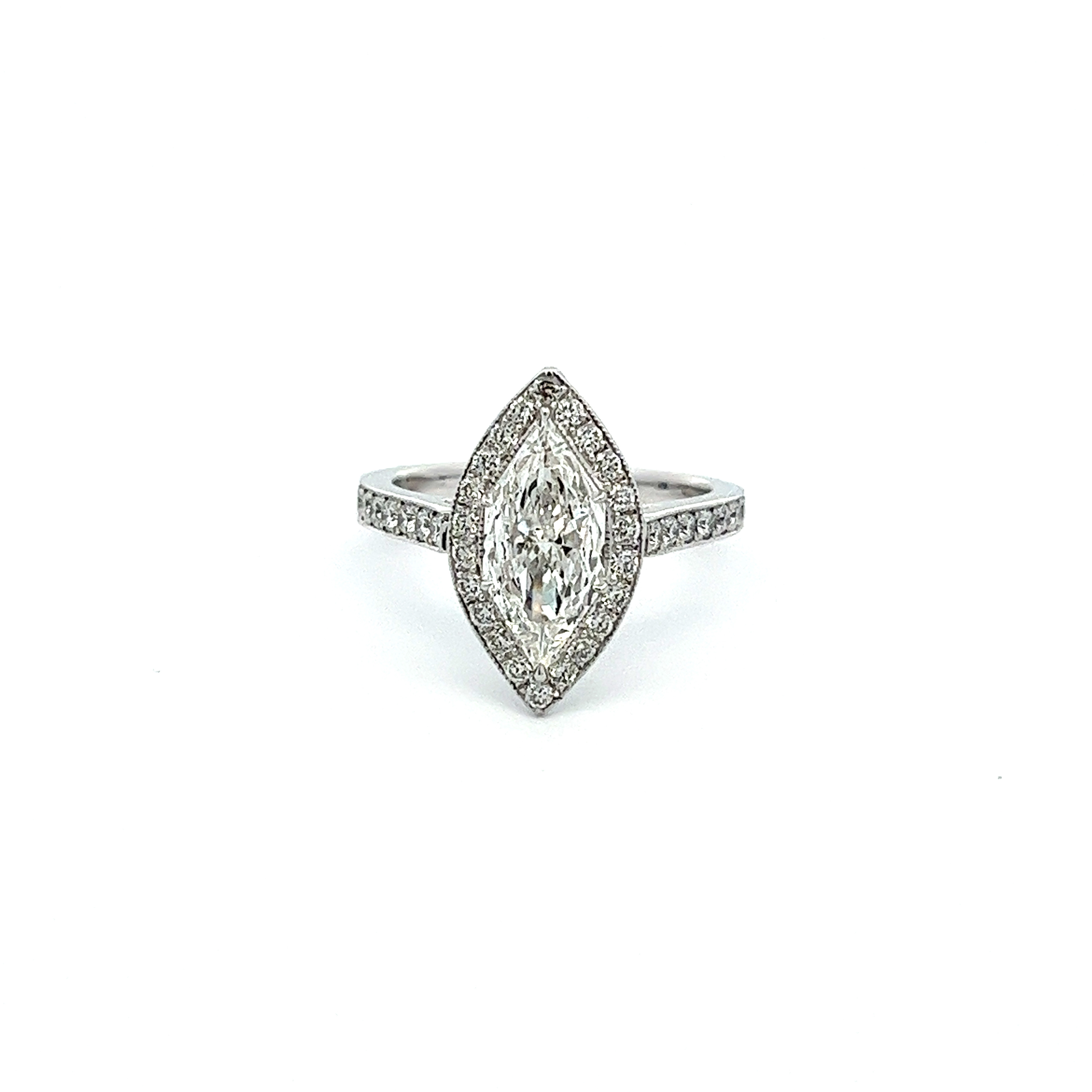 Klas Sovjet oplichter A Platinum Hexagon Diamond Engagement Ring - EVUDADTL