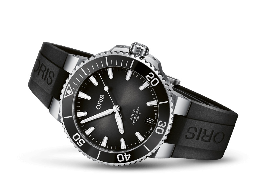 Oris Aquis Date