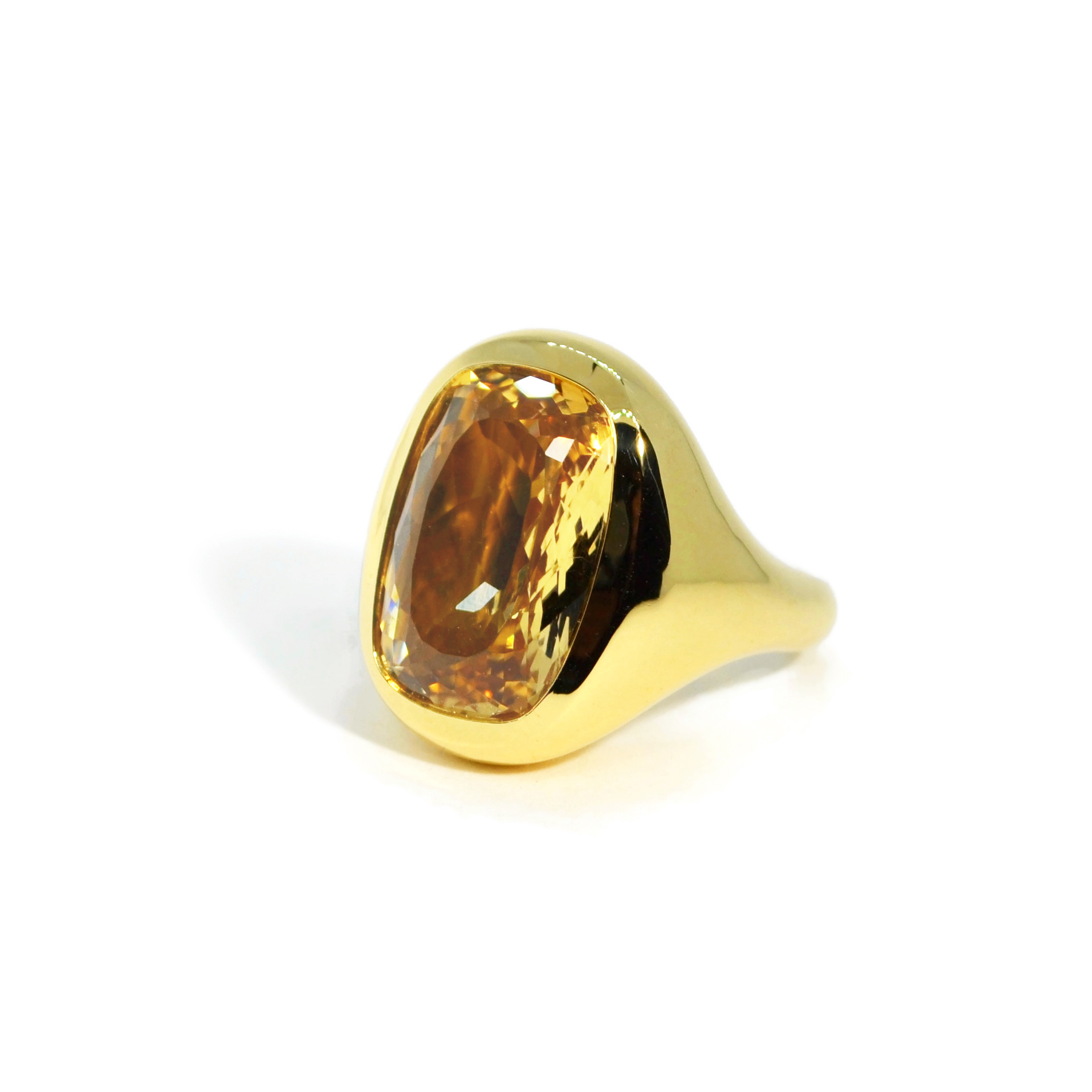 A & Furst 18k Yellow Gold Oval Citrine Ring