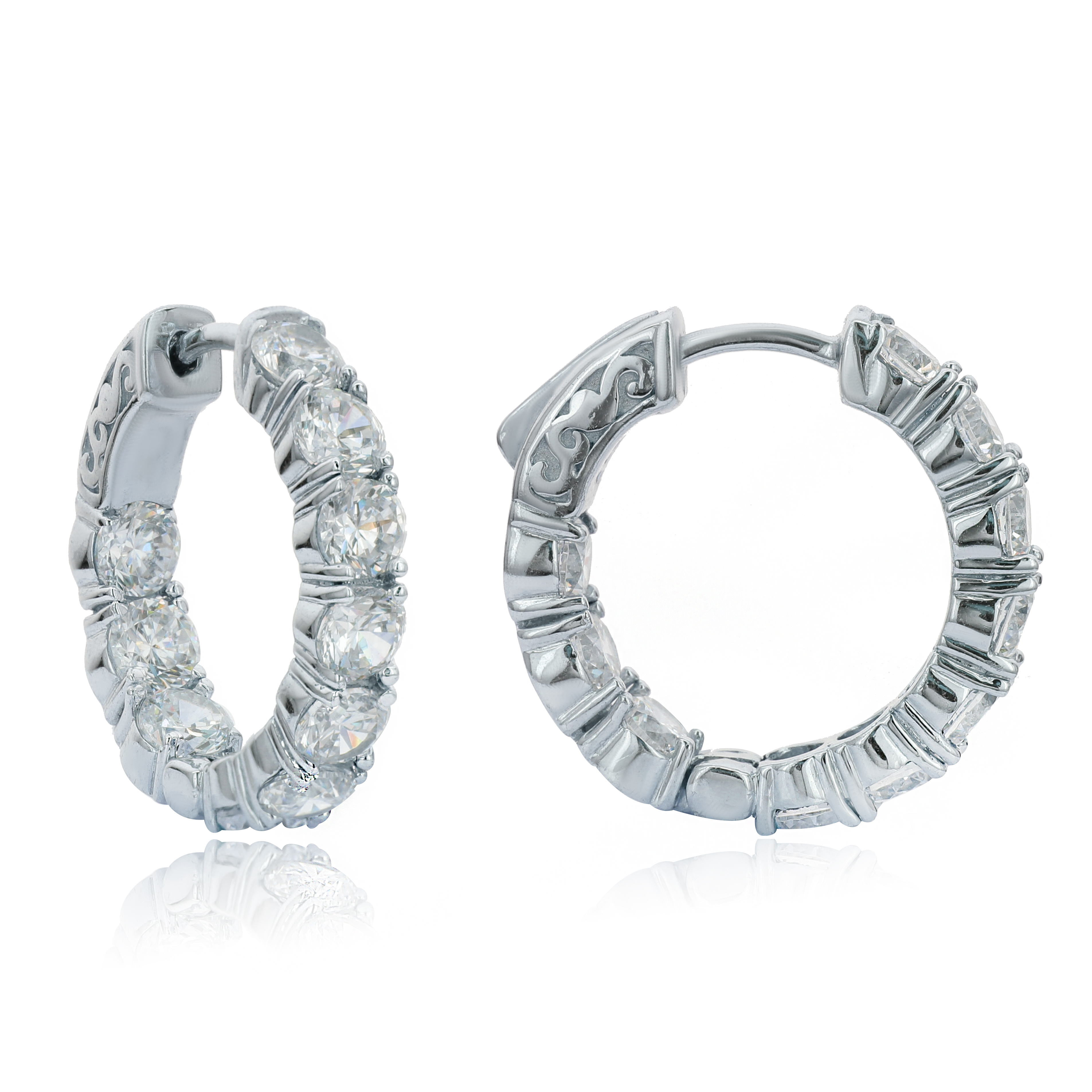 18k White Gold Diamond Earrings