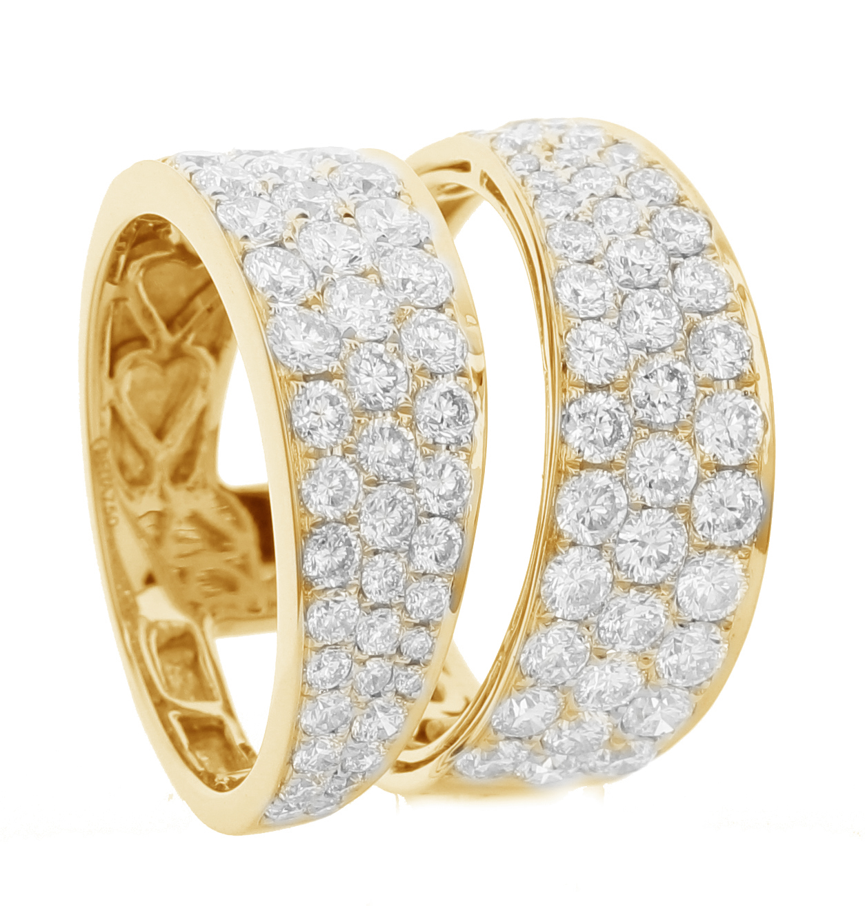 An 18k Yellow Gold Diamond Double Row Ring