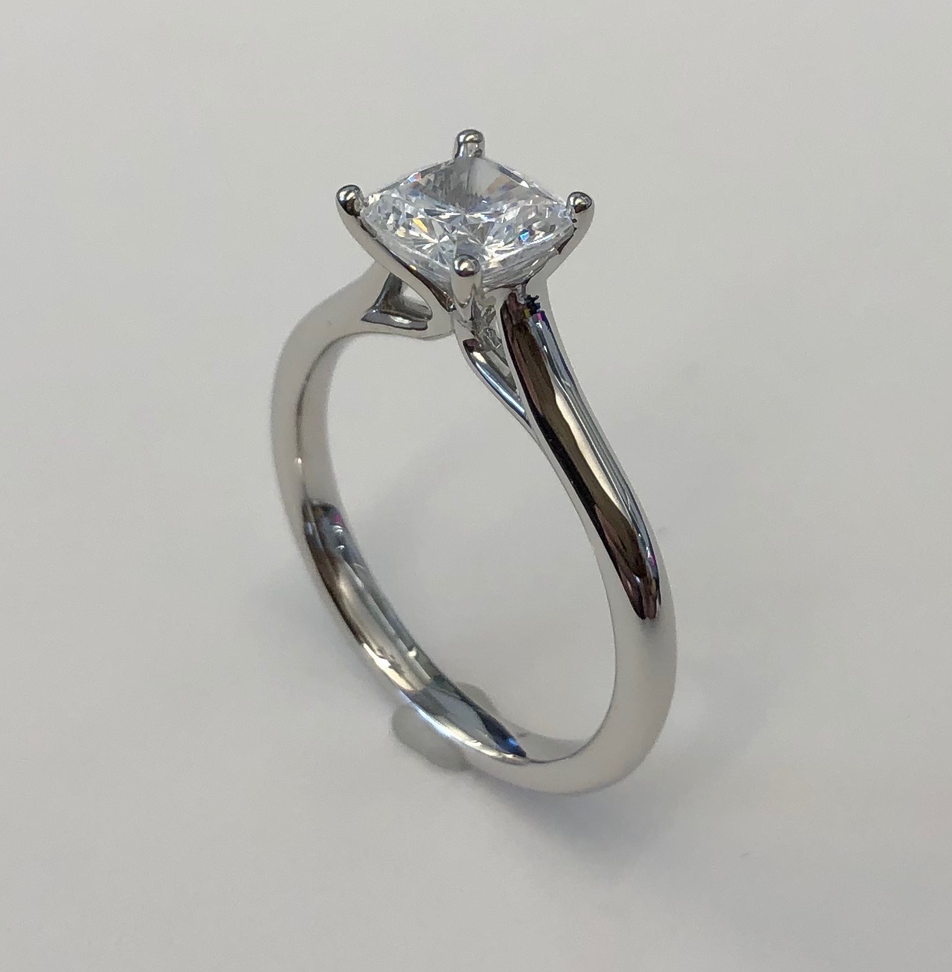 Platinum Embrace Solitaire