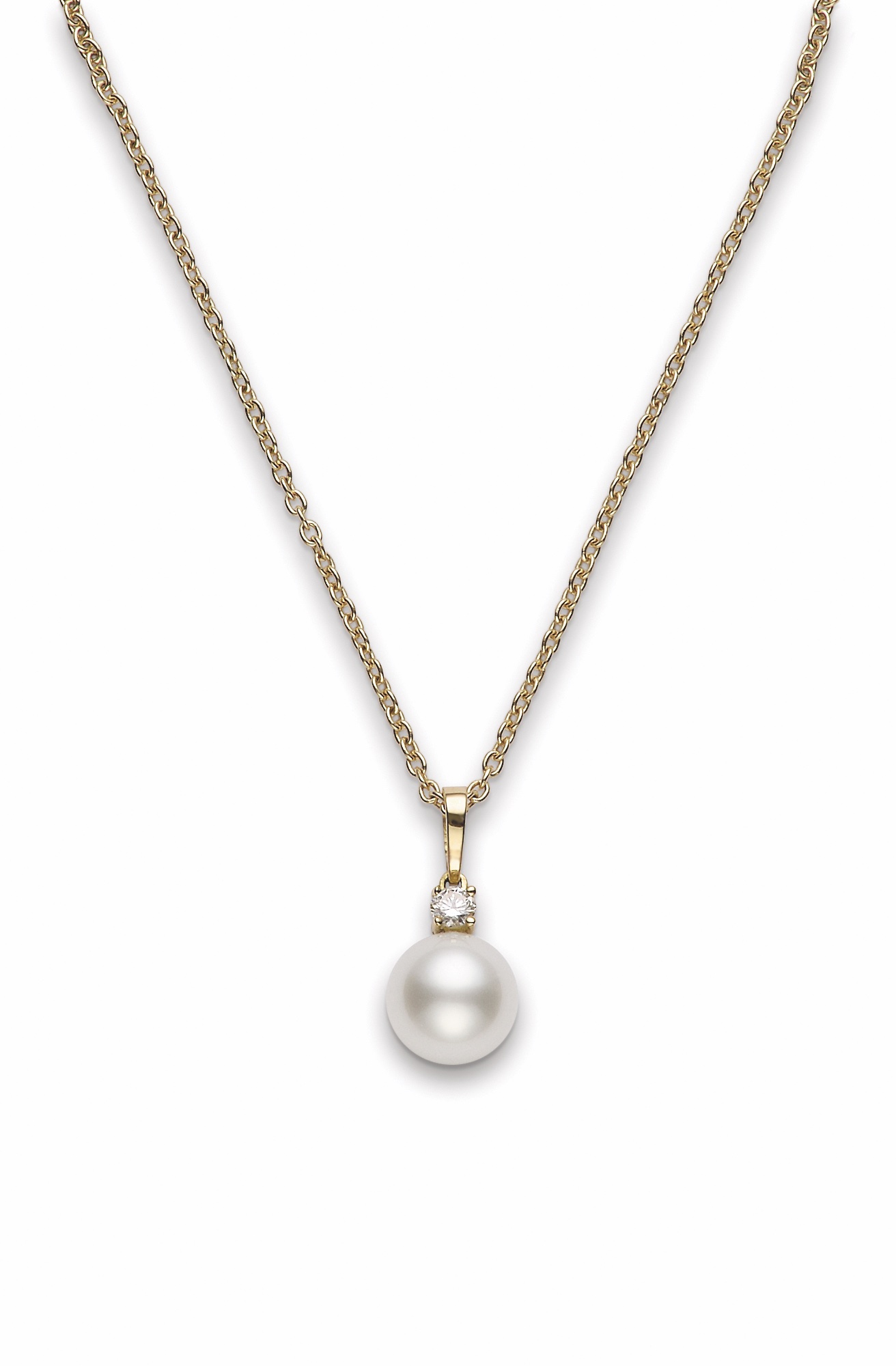 Mikimoto Pearl And Diamond Necklace In 18k Yellow Gold