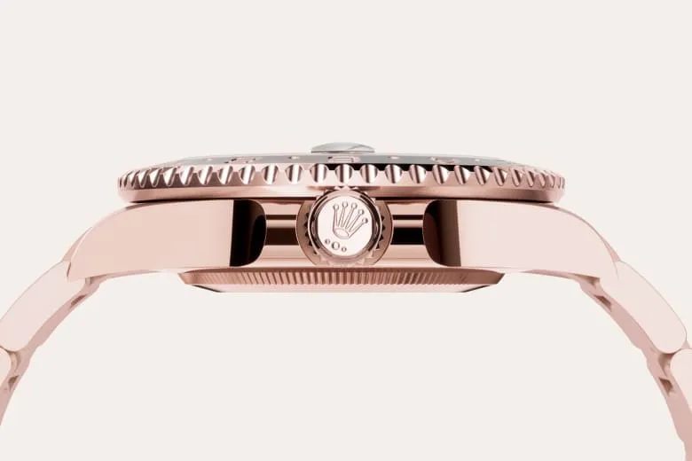18 kt Everose gold
